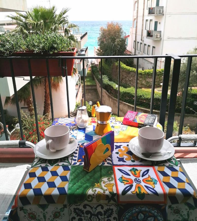 Apartamento Oltremare Taormina Letojanni Exterior foto